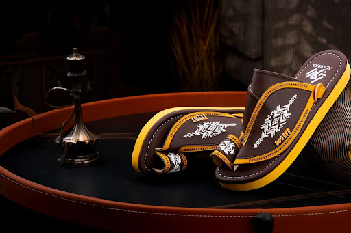 متجر العراب